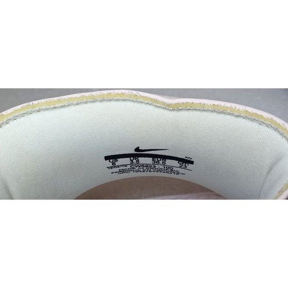 Women's Nike Light Pink & White Swoosh Benassi Soft Midsole Slides Sandals Sz 6 - Picture 10 of 12